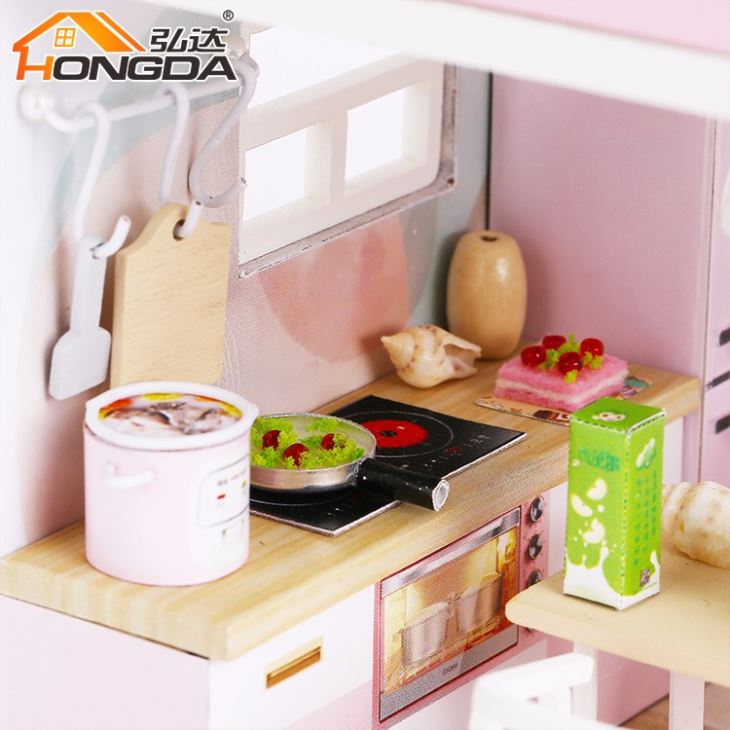 Children Wooden Toys Doll House