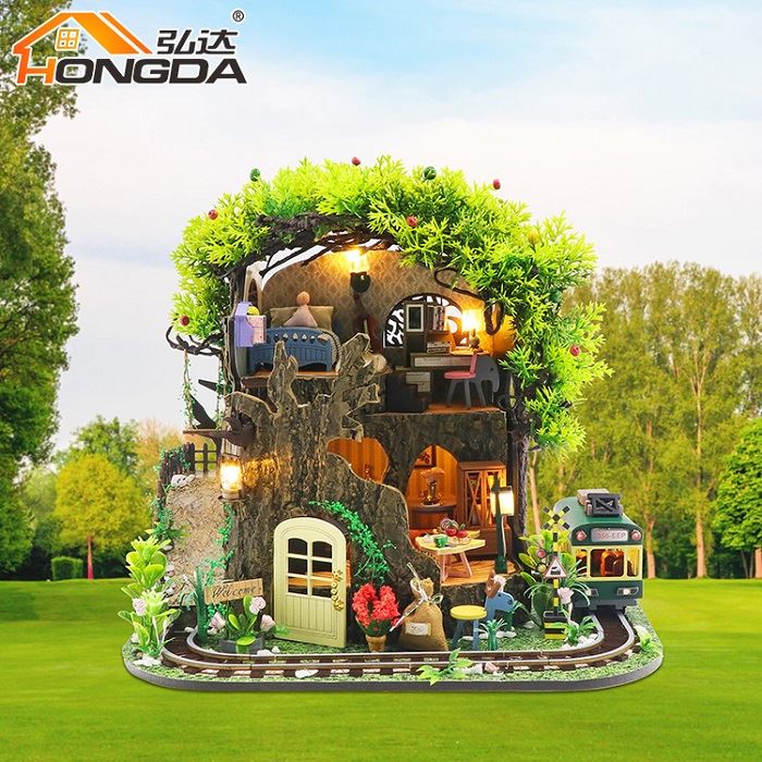 Hongda 2022 New Design M2232 Forest Secrect House
